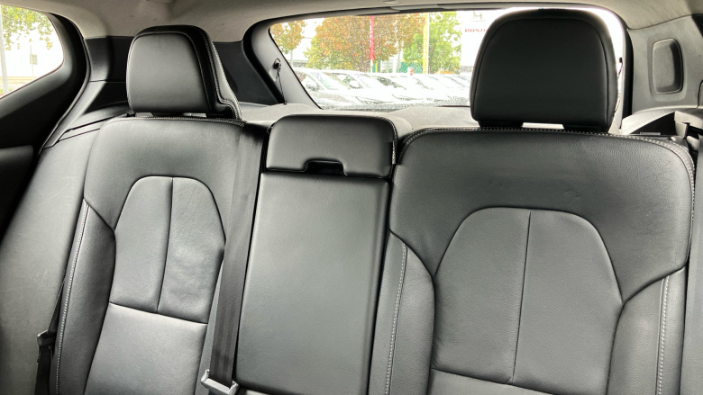 Volvo Xc40 2.0 D4 [190] Inscription 5dr AWD Geartronic Diesel Estate